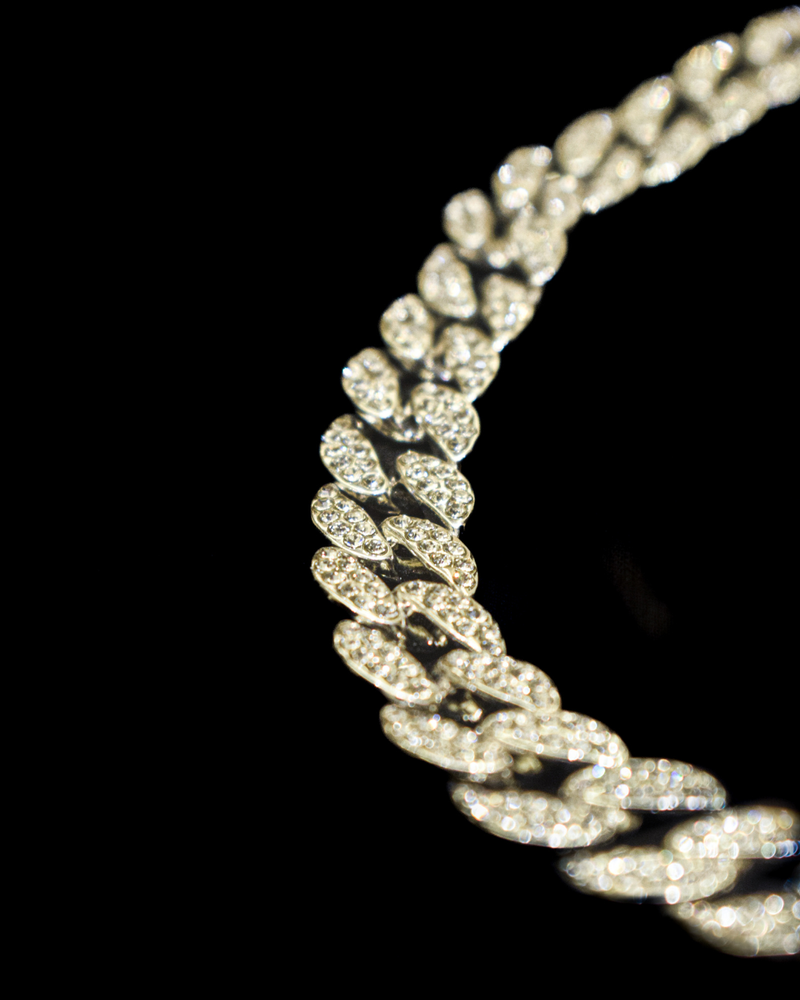 CHAINS