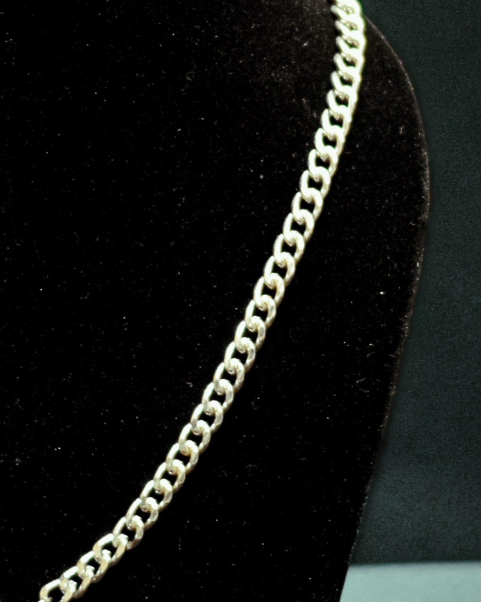 FORM - Hybrid Chain (Onyx matte)