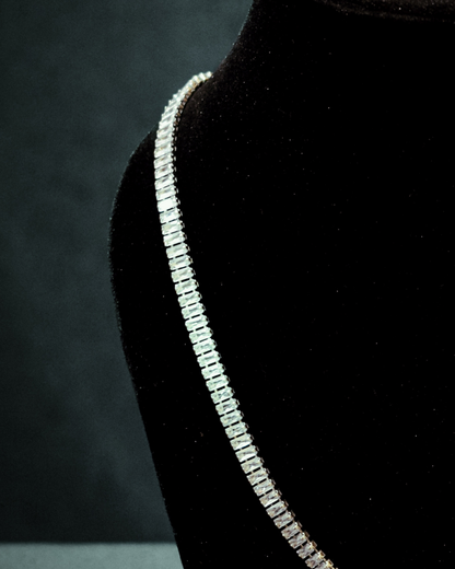 CLARITY - Baguette Tennis Chain