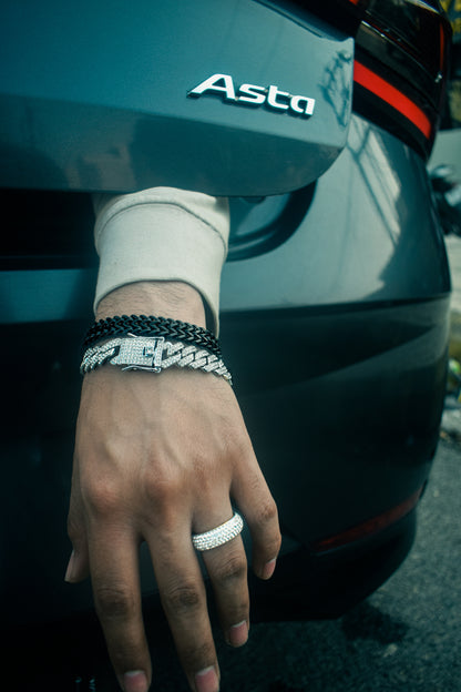 NOIR - Link Bracelet