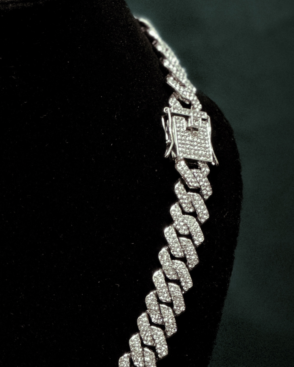 EDGE - Iced Cuban Chain
